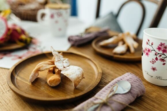kaboompics_chrusty-chrusciki-faworki-angel-wings-4765